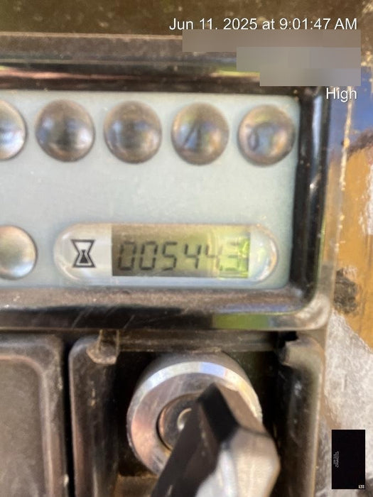 2021 VAC-TRON LP573XDT