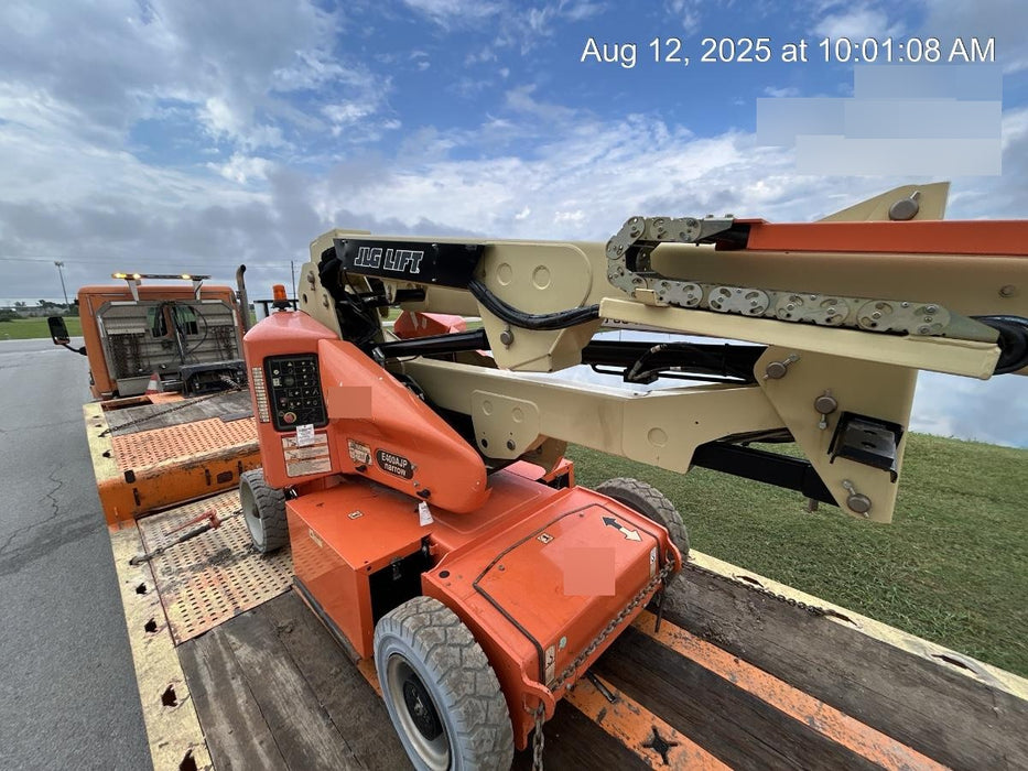 2018 JLG E400AJP