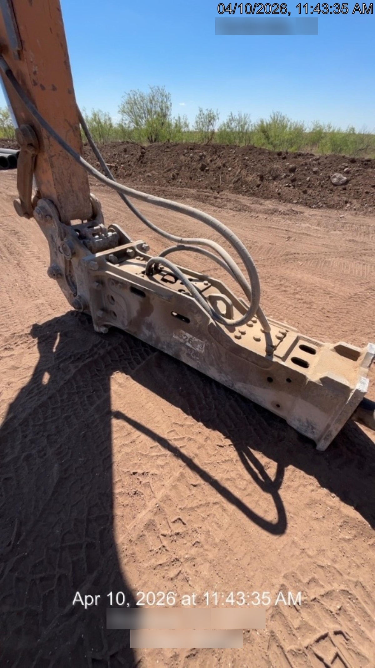2020 CASE CX210D
