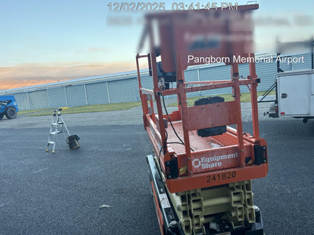 2022 JLG ES2632