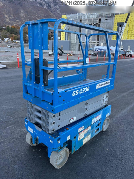 2020 Genie GS-1930 Fixed rails with chain entry gate - Pre A92.20