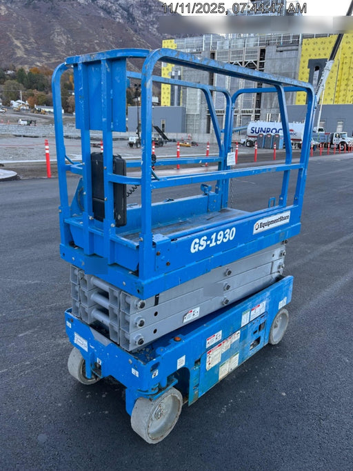 2020 Genie GS-1930 Fixed rails with chain entry gate - Pre A92.20