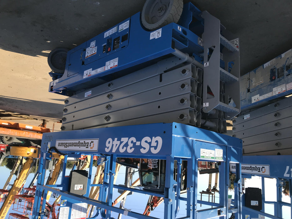 2020 Genie GS-3246 Standard, Folding full height swing gate