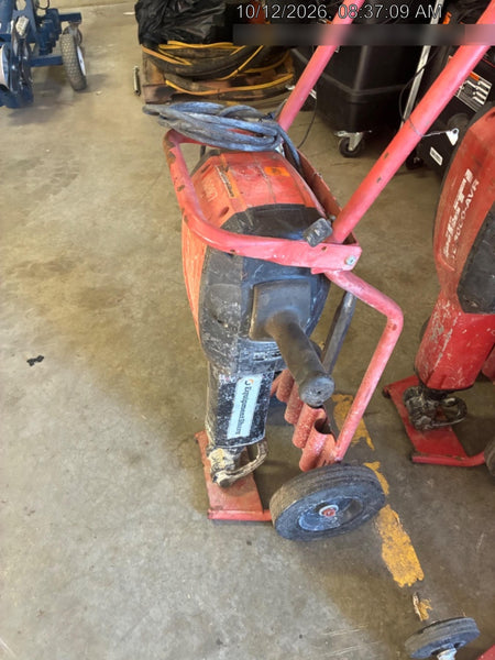 2020 HILTI TE 3000-AVR