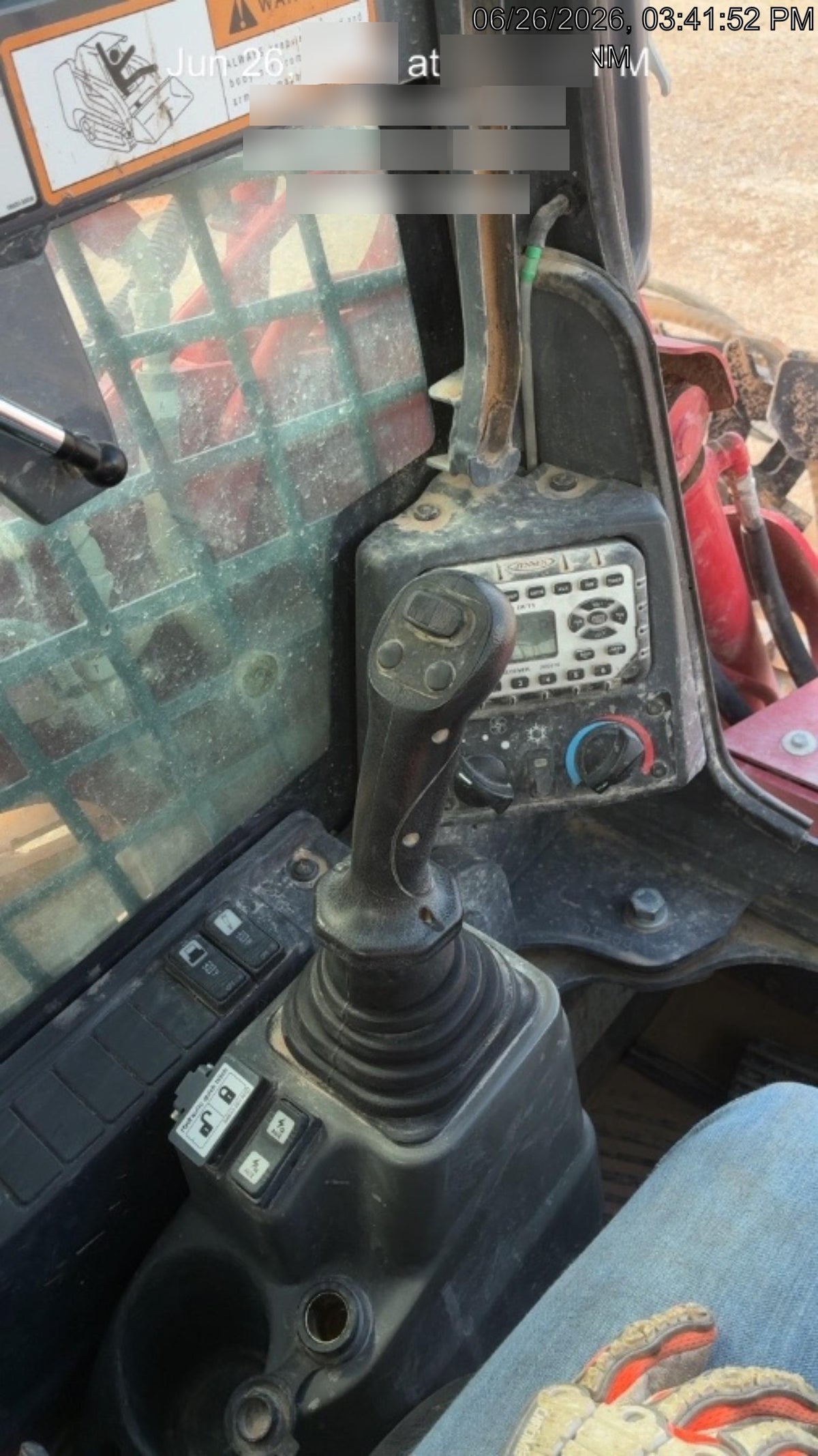 2022 TAKEUCHI TL8R2-CR