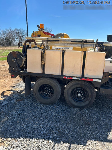 2023 Vac-Tron LP573XDT T4 Koehler Diesel Engine, 500 Gallon Debris Tank, x2 100 Gallon Water Tanks
