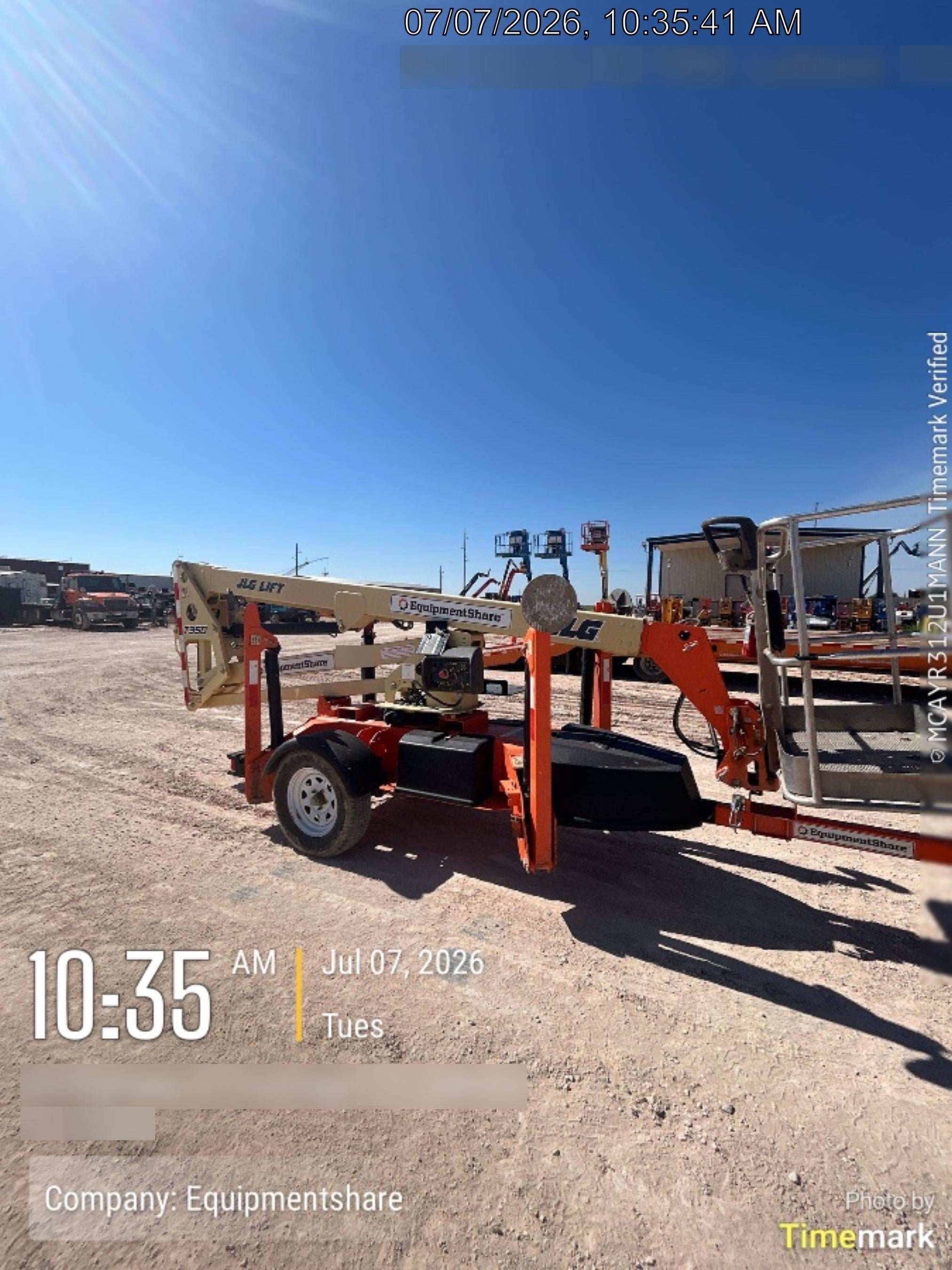 2022 JLG T350