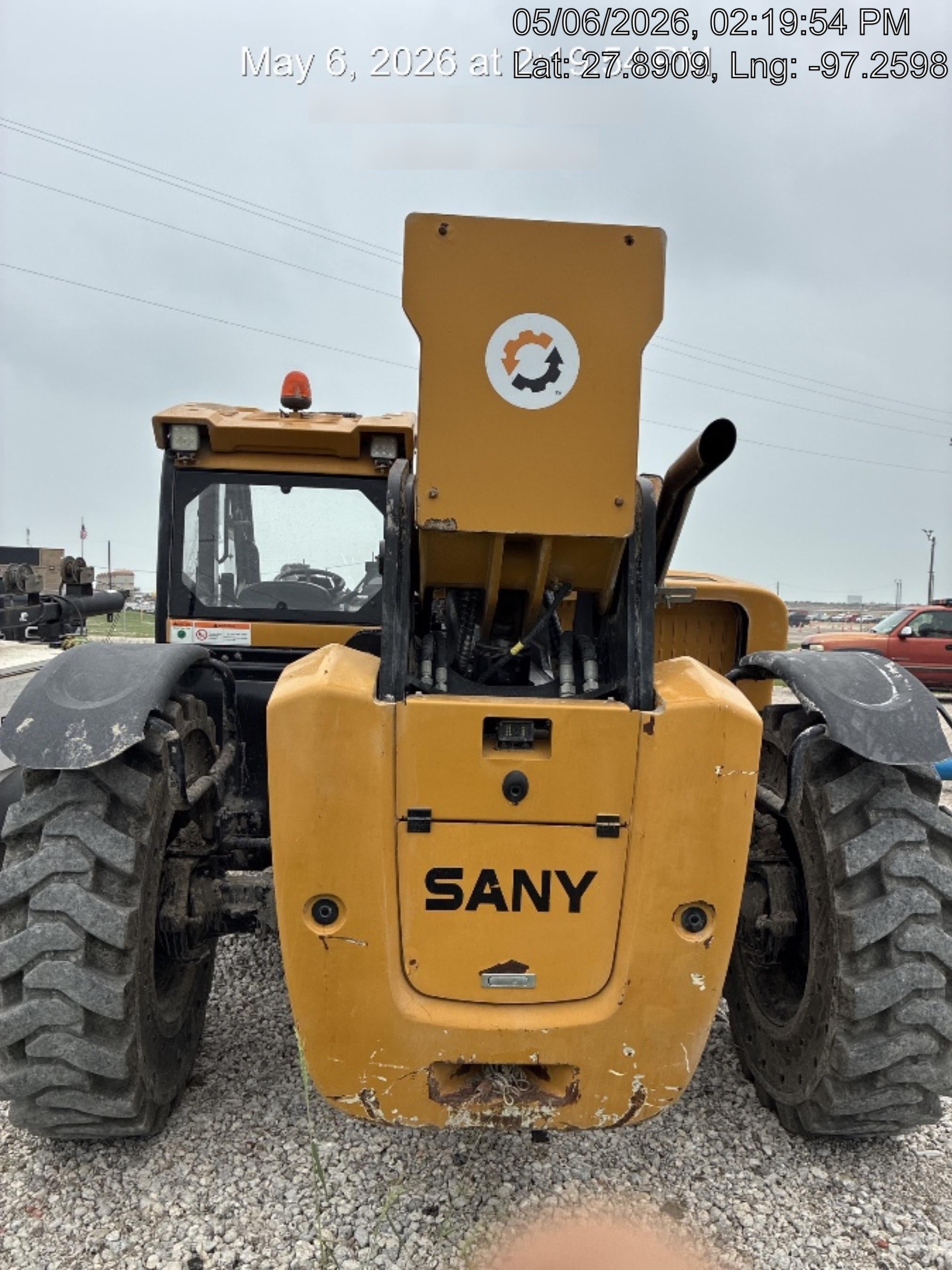2023 SANY STH1256