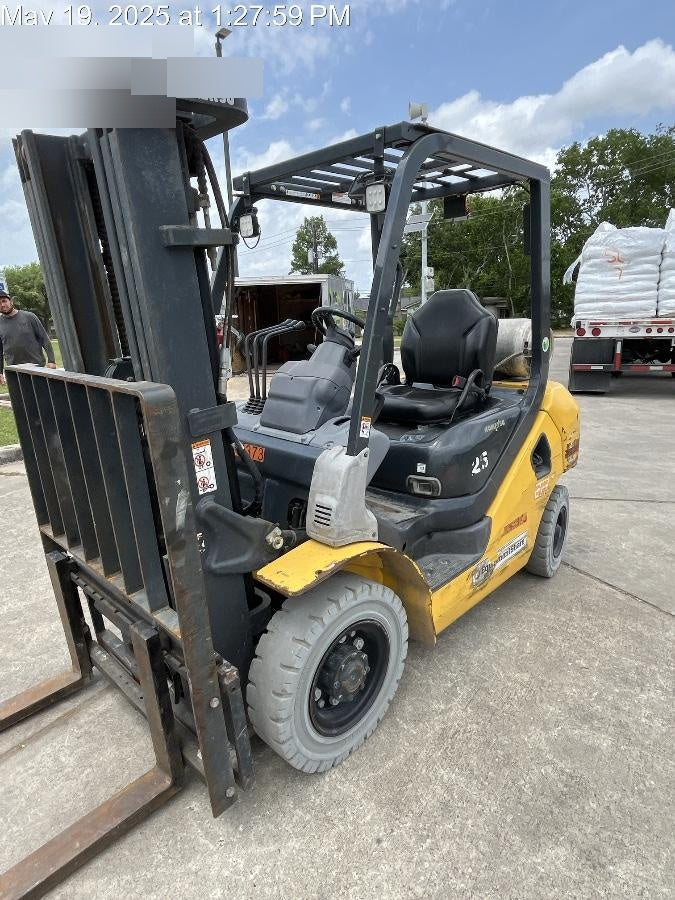 2021 KOMATSU FG25T-16