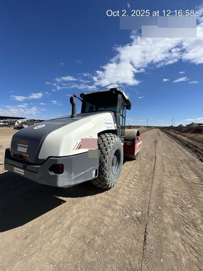 2023 DYNAPAC CA2500D