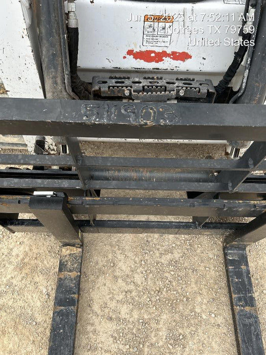 2025 ARROW MATERIAL HANDLING 48" Pallet Forks - Arrow