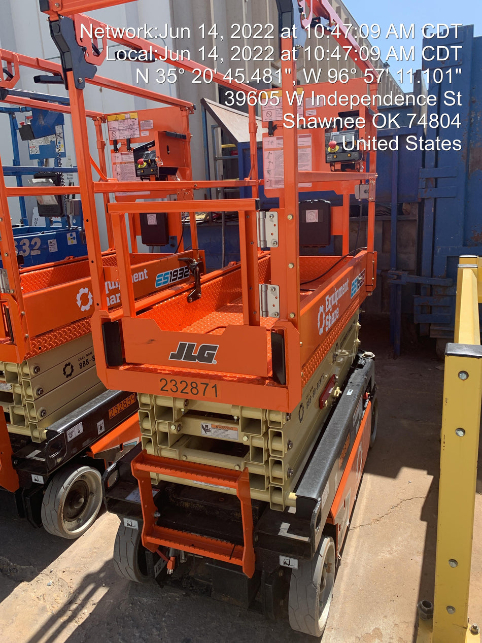 2022 JLG ES1932