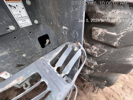 2023 CASE 621G