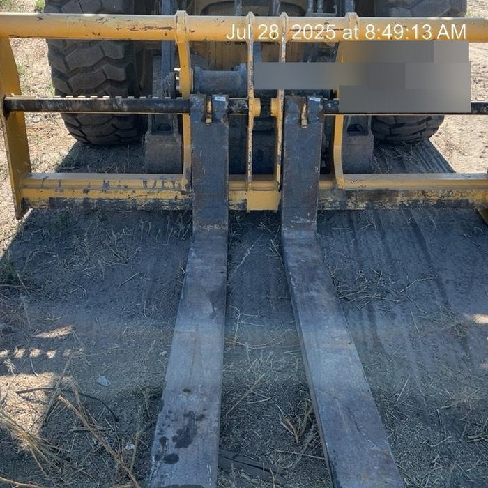 2020 JOHN DEERE 96" Loader Fork Carriage - John Deere