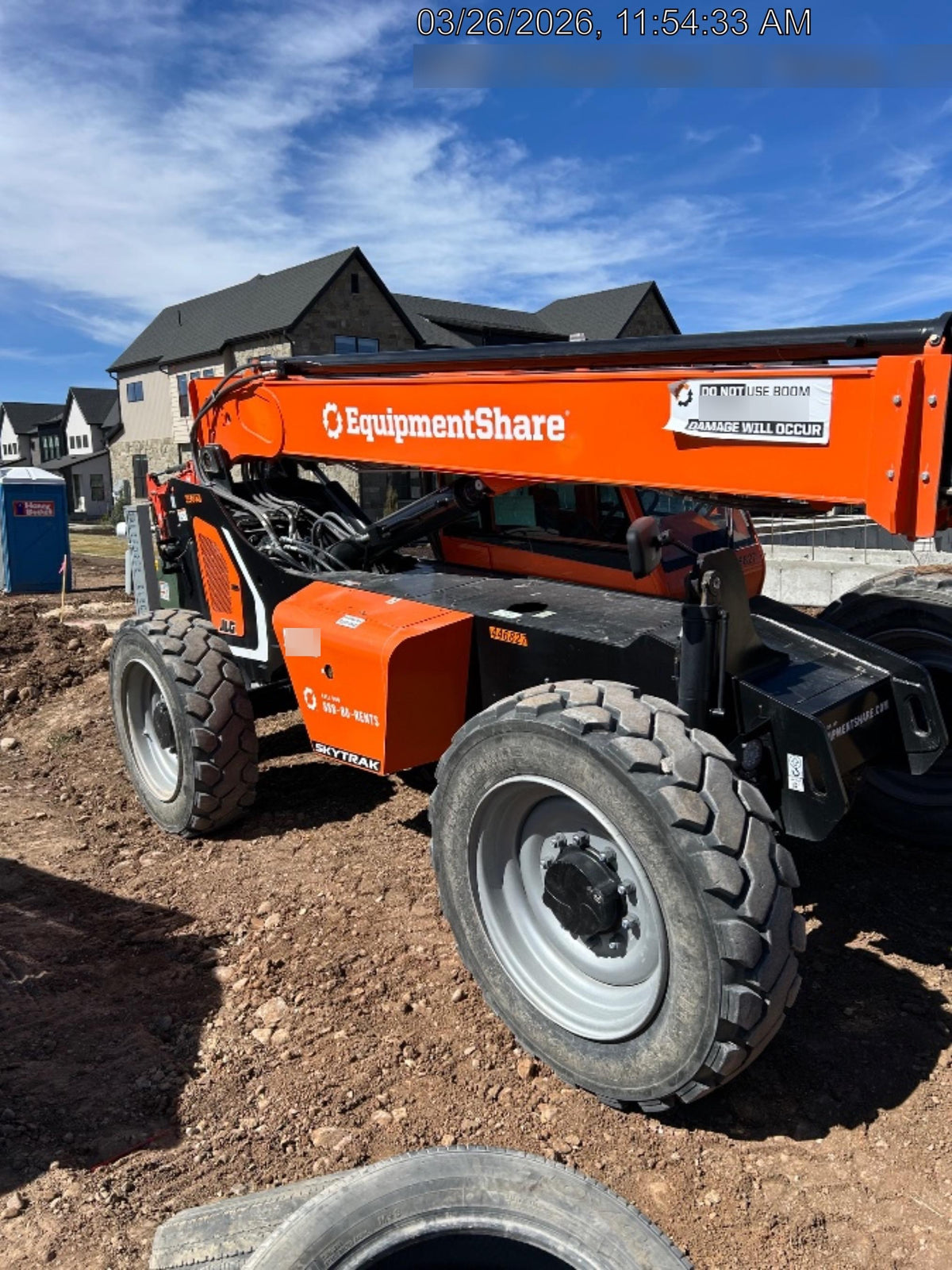 2024 SKYTRAK 8042