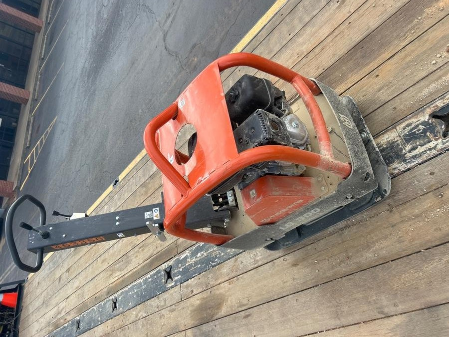 2024 HUSQVARNA LG300