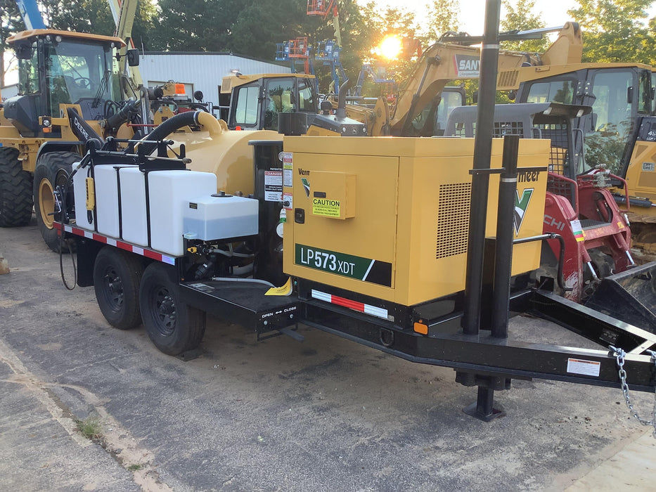 2021 Vac-Tron LP573XDT T4 Koehler Diesel Engine, 500 Gallon Debris Tank, x2 100 Gallon Water Tanks