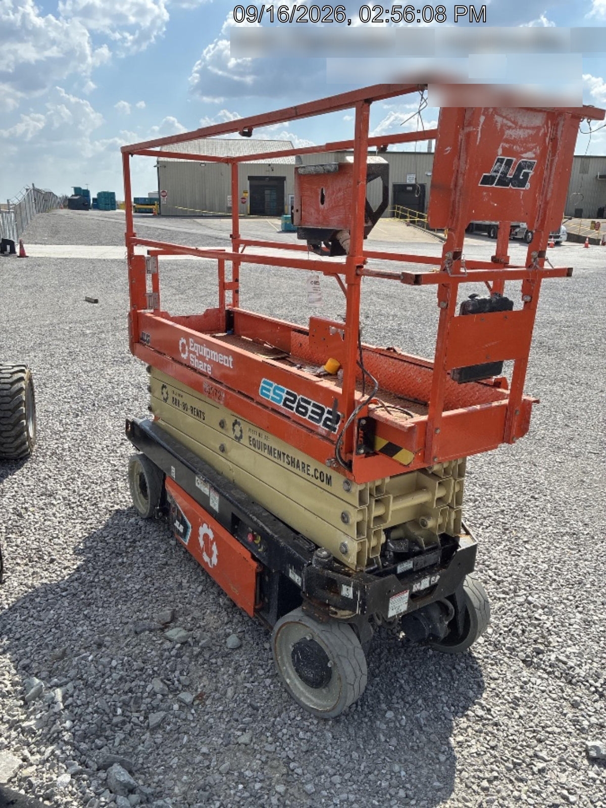 2022 JLG ES2632
