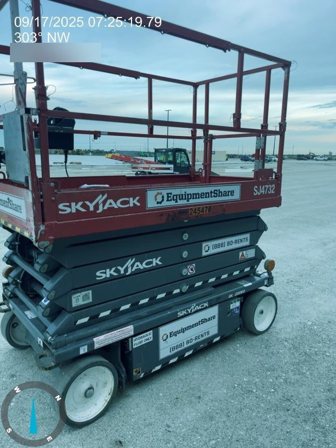2022 SKYJACK SJ4732