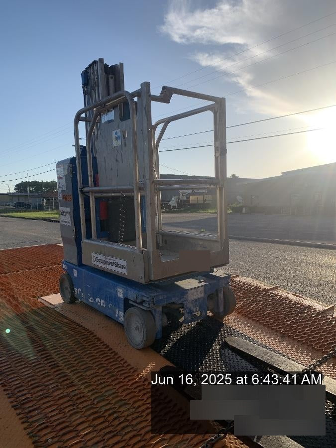 2019 GENIE GR-20