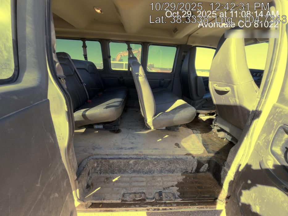 2023 CHEVROLET Express Van - Rental