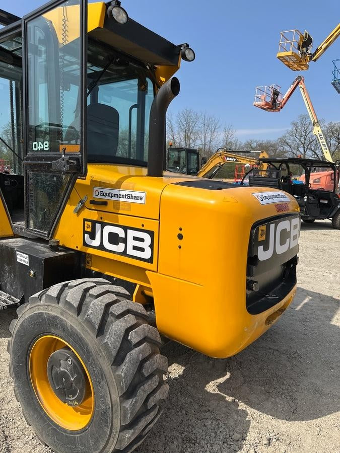 2023 JCB 940-4