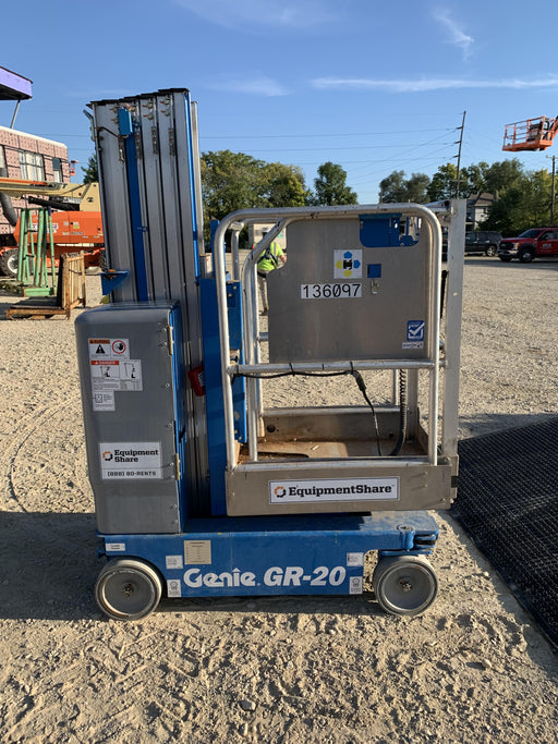 2021 GENIE GR-20