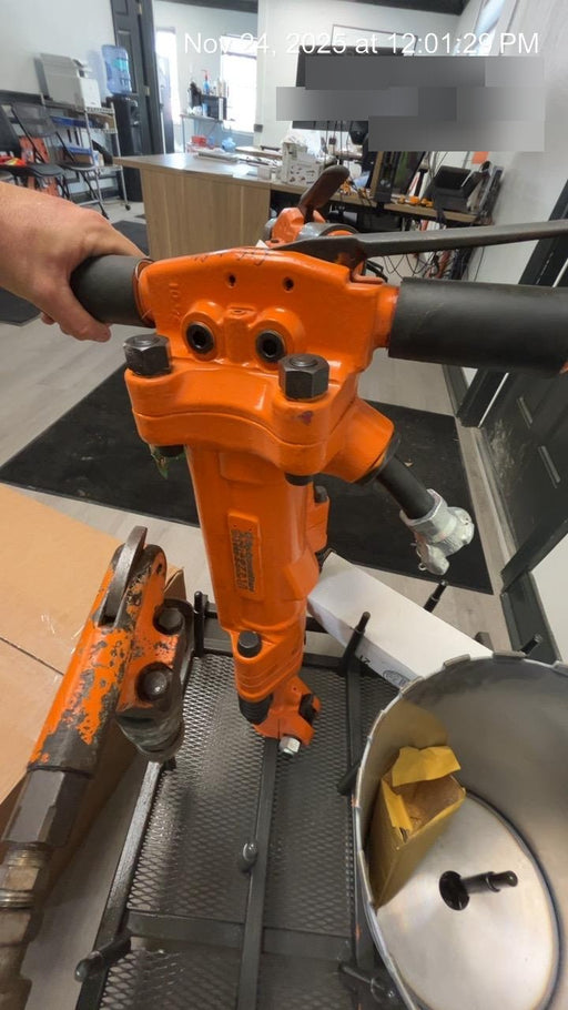 2024 MICHIGAN PNEUMATIC ES-TPB90-118-TRACKER