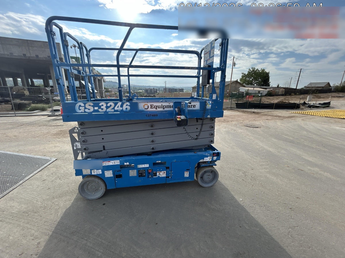2022 GENIE GS-3246