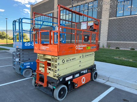 2022 JLG R3246