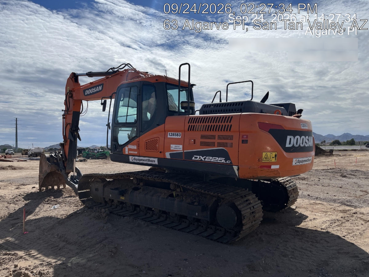 2019 DOOSAN DX225LC-5