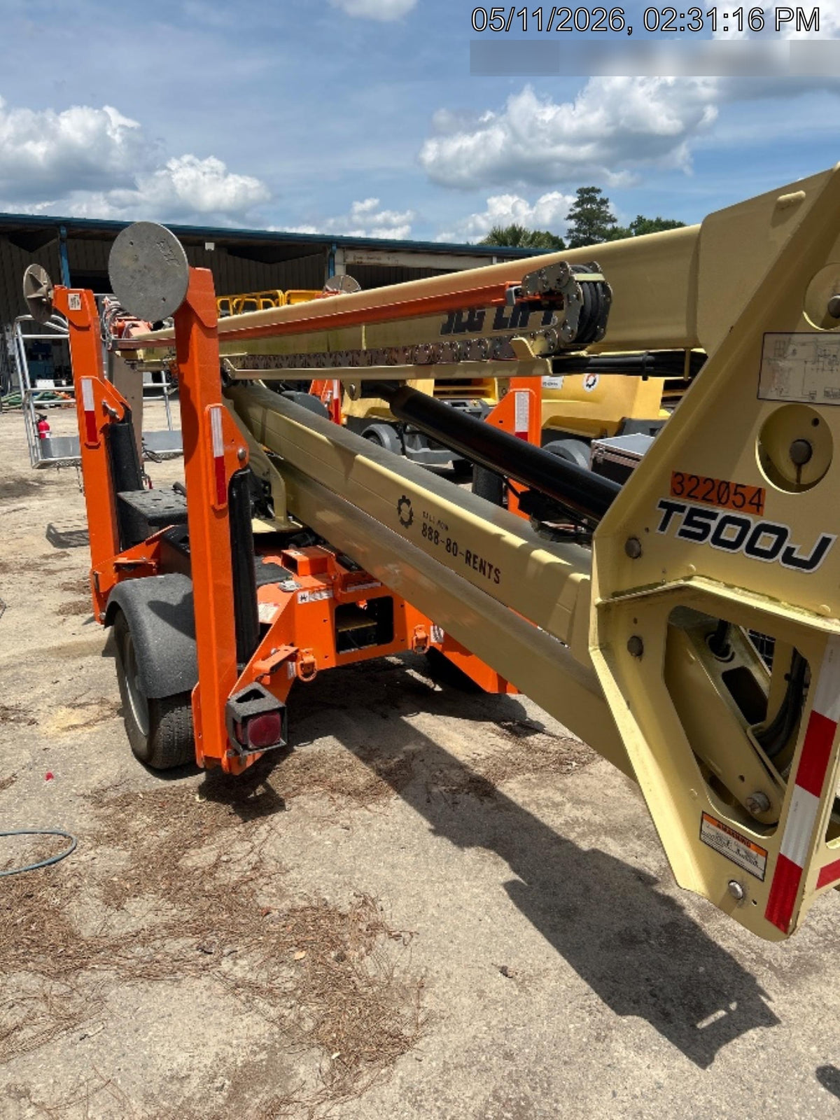 2023 JLG T500J