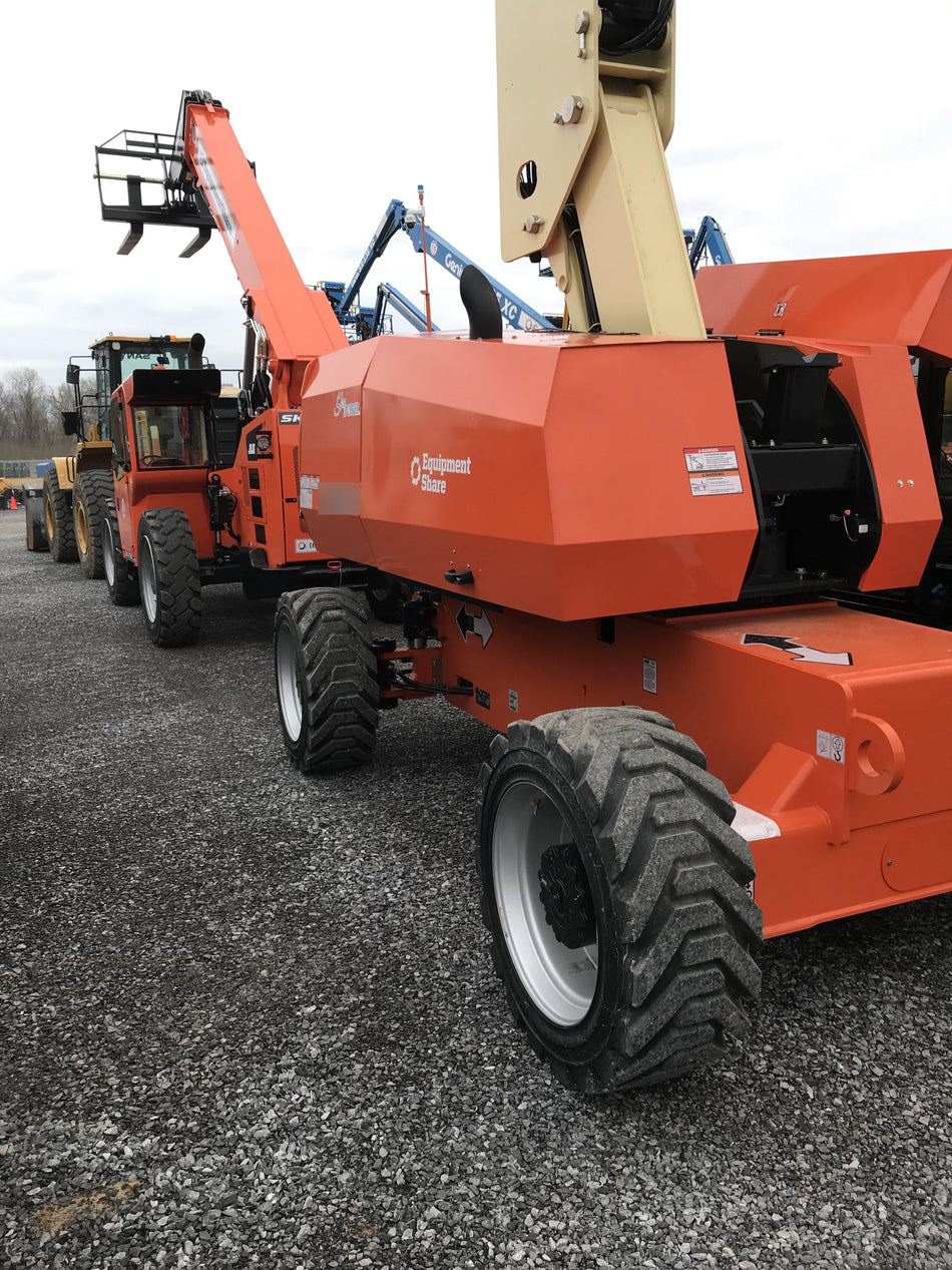 2022 JLG 860SJ