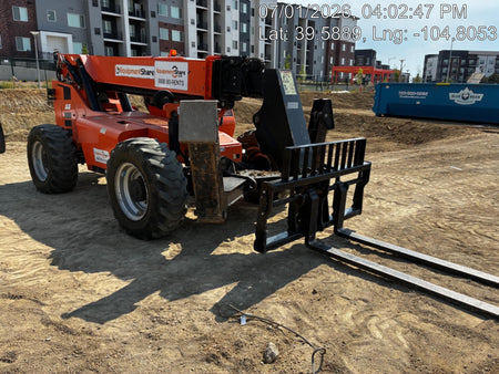 2018 Skytrak 10054 JLG Skytrak 10054, Solid Tires (shipping-Boss), CAB, Beacon and Work Light Package