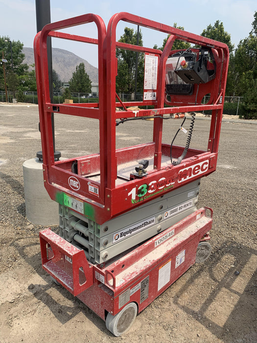 2020 MEC 1330SE Solid NM Tires, Steel Swing out Doors, LCS, Beacon, 900W Invertor