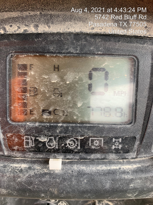 2019 Kubota RTV-X1140W-H 4wd Utility Cart, LED Strobe, Windshield Tempered Glass, Plastic Canopy, Wire Harness Kit, Backup Alarm