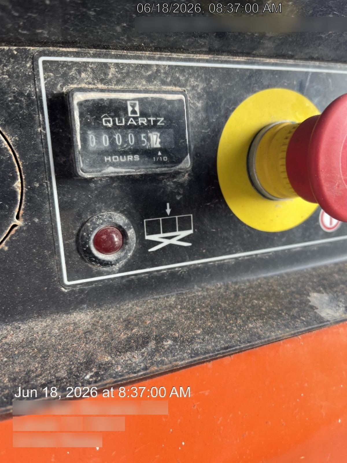 2025 JLG ES1932