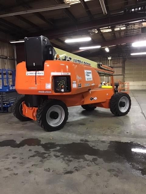 2019 JLG 1350SJP