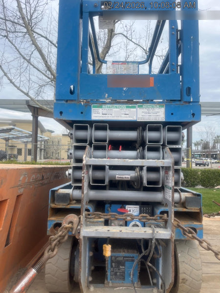 2019 Genie GS-1930 Half Height Swing Gate, 800W Inverter