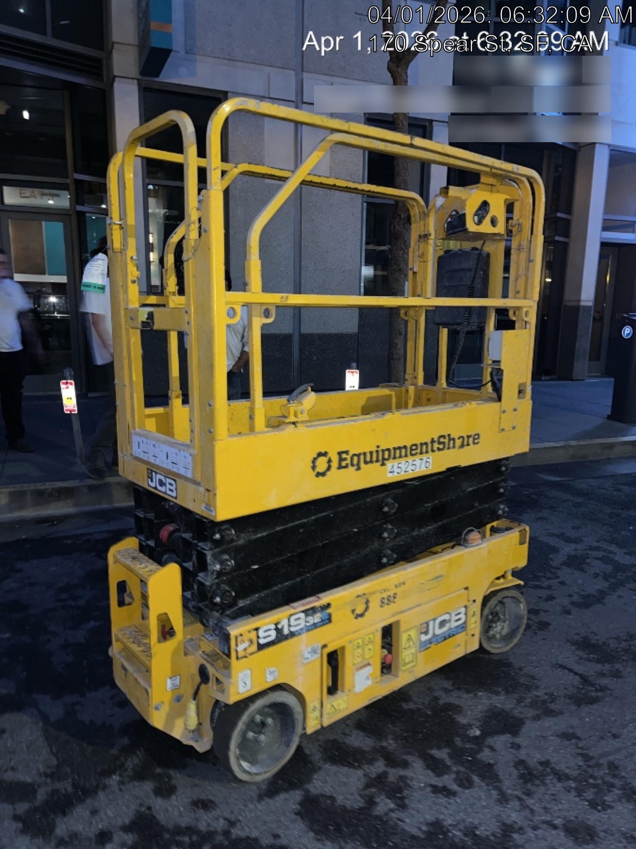 2024 JCB S1932E