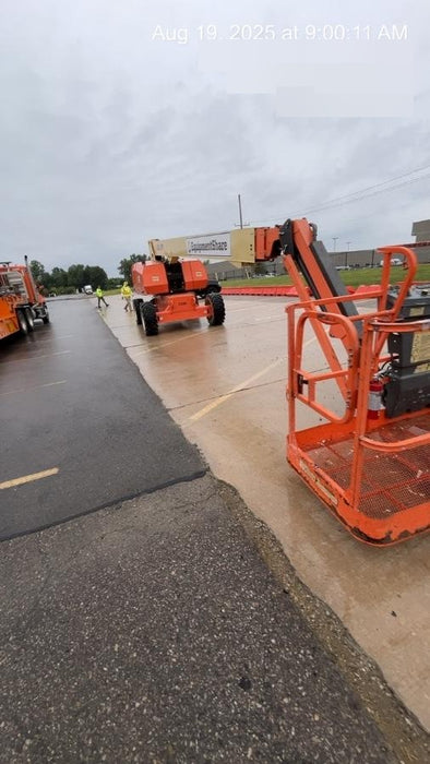 2019 JLG 860SJ