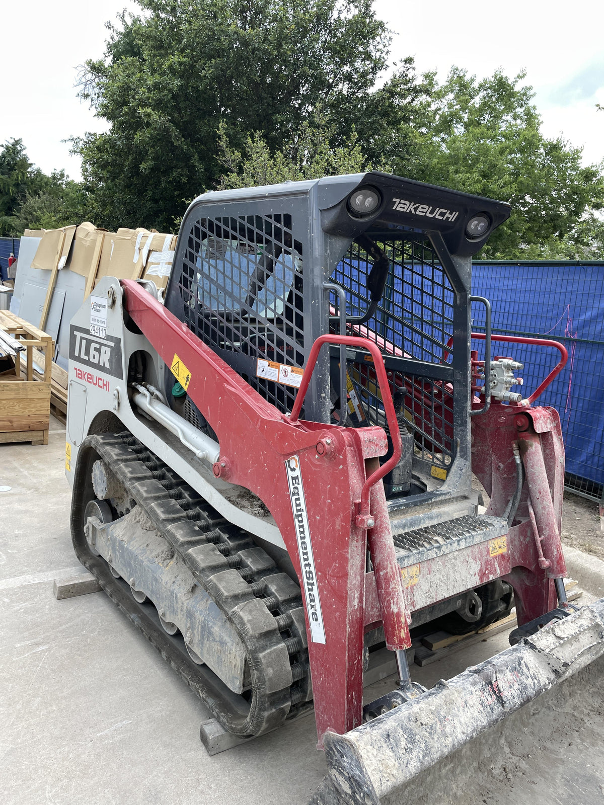 2023 TAKEUCHI TL6R