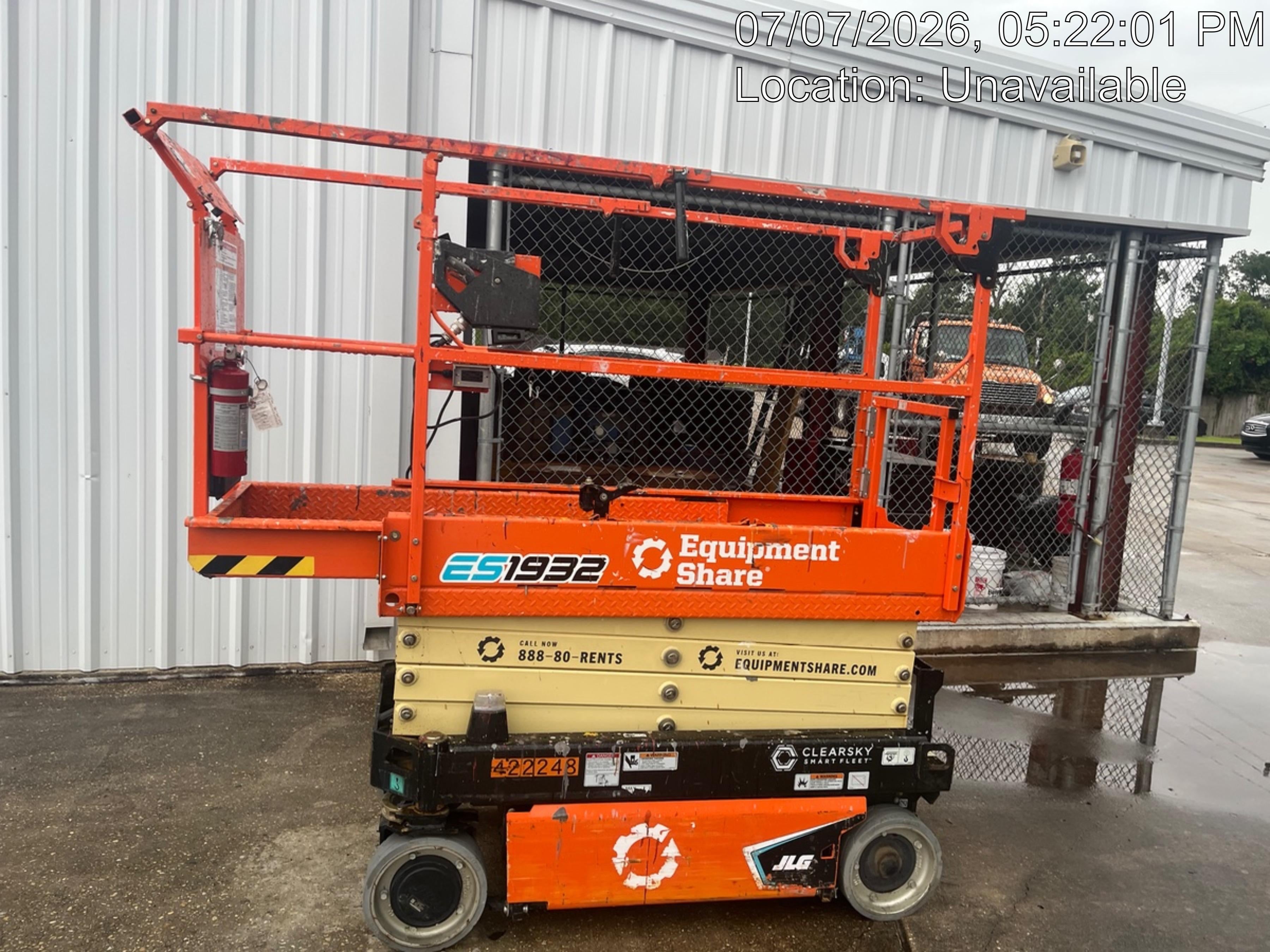 2024 JLG ES1932