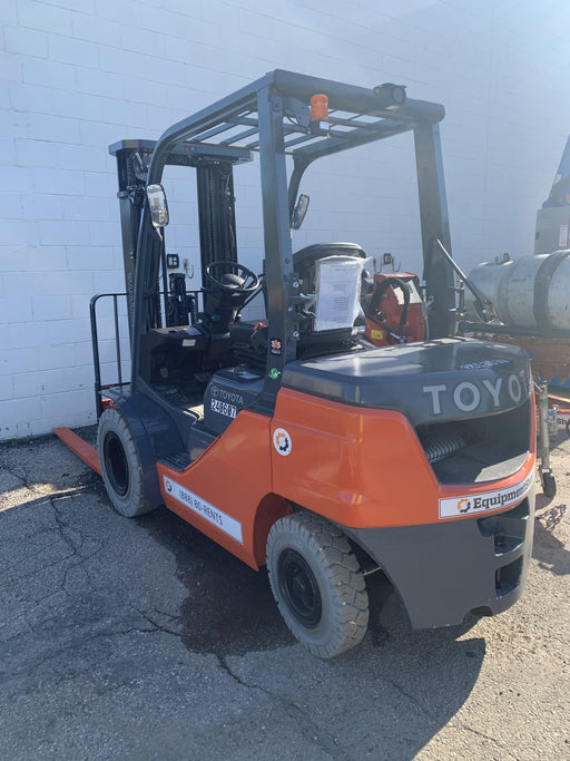 2022 TOYOTA 50-8FGU25