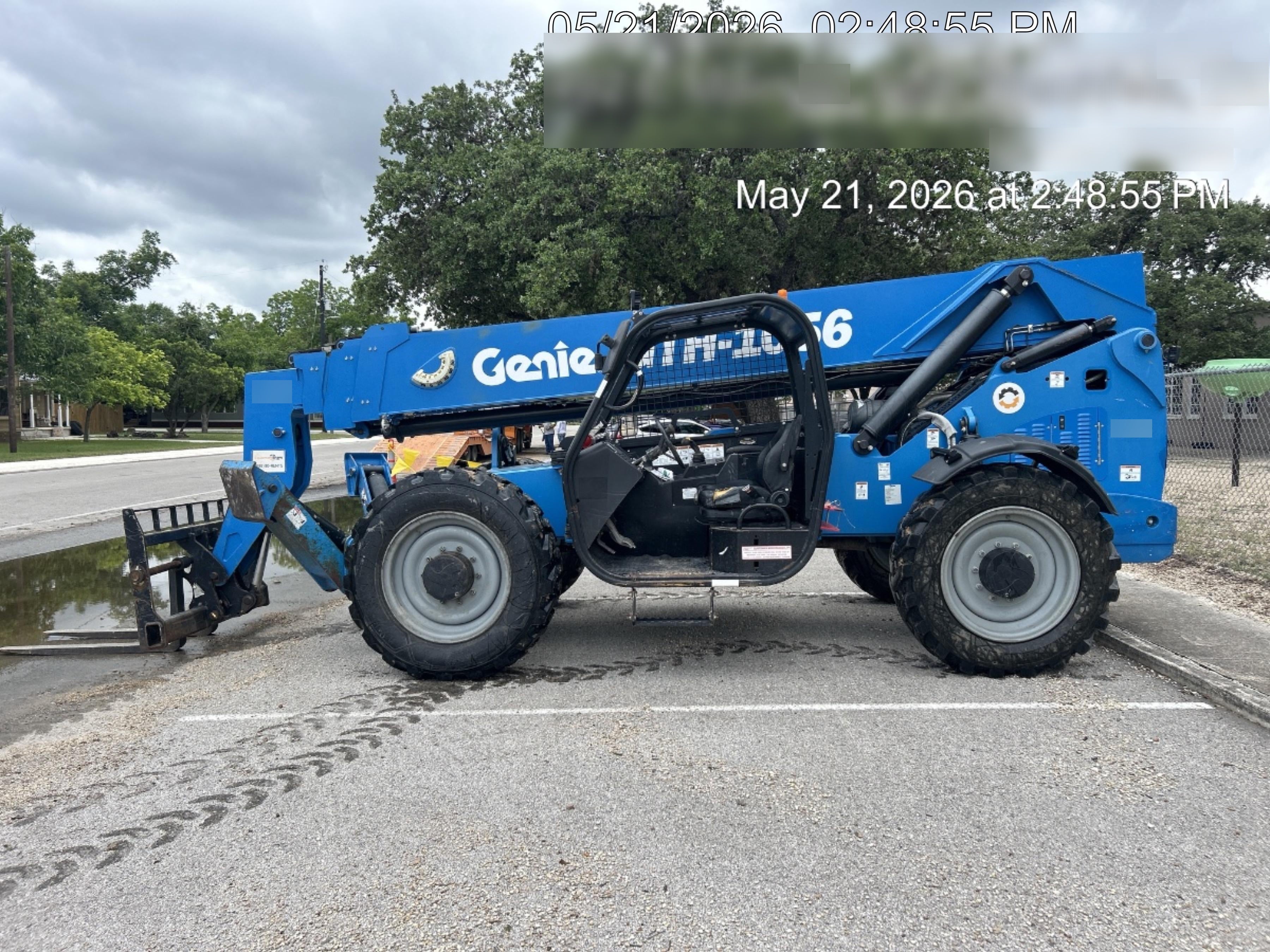 2018 GENIE GTH-1056