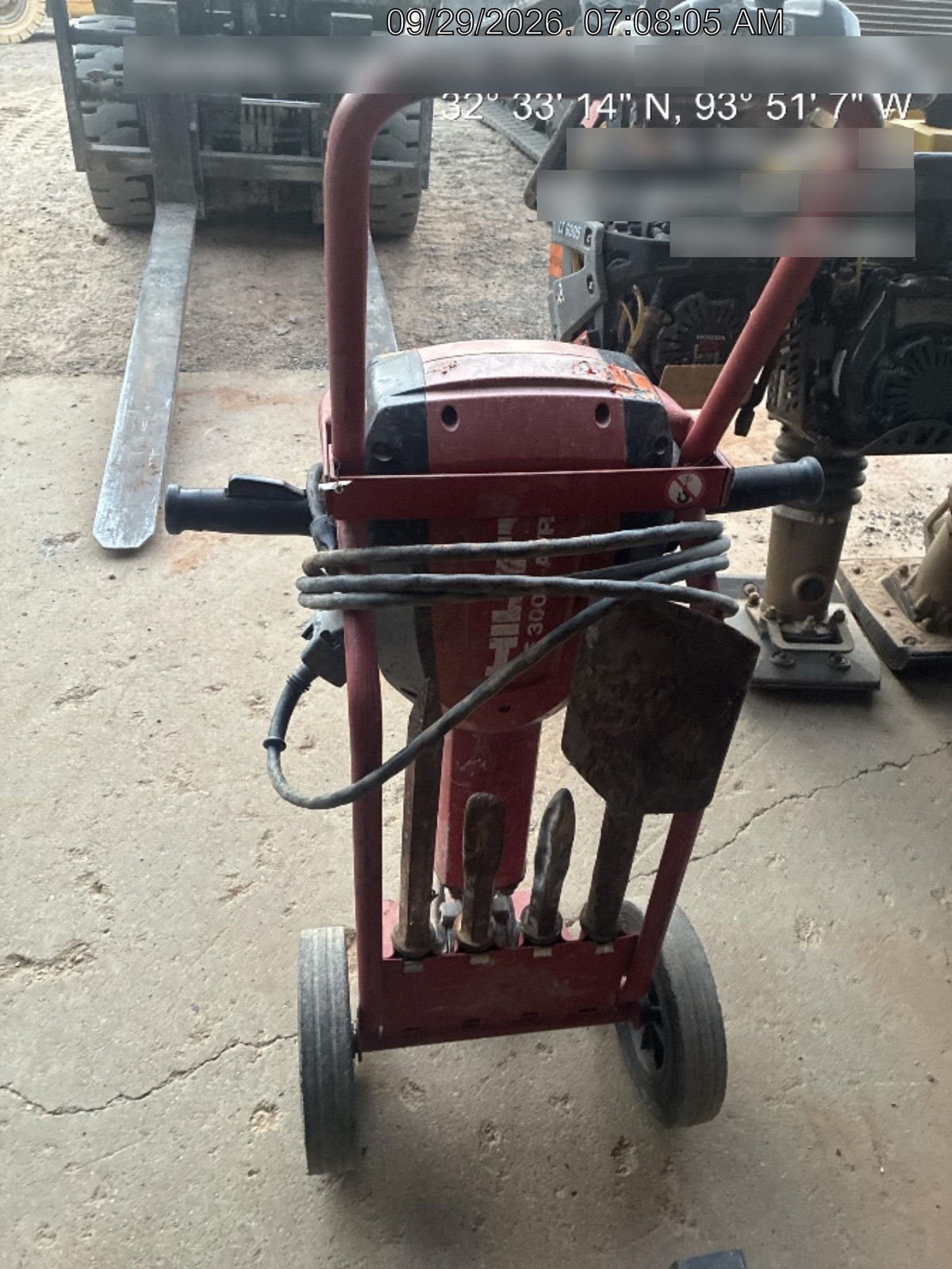 2020 HILTI TE 3000-AVR