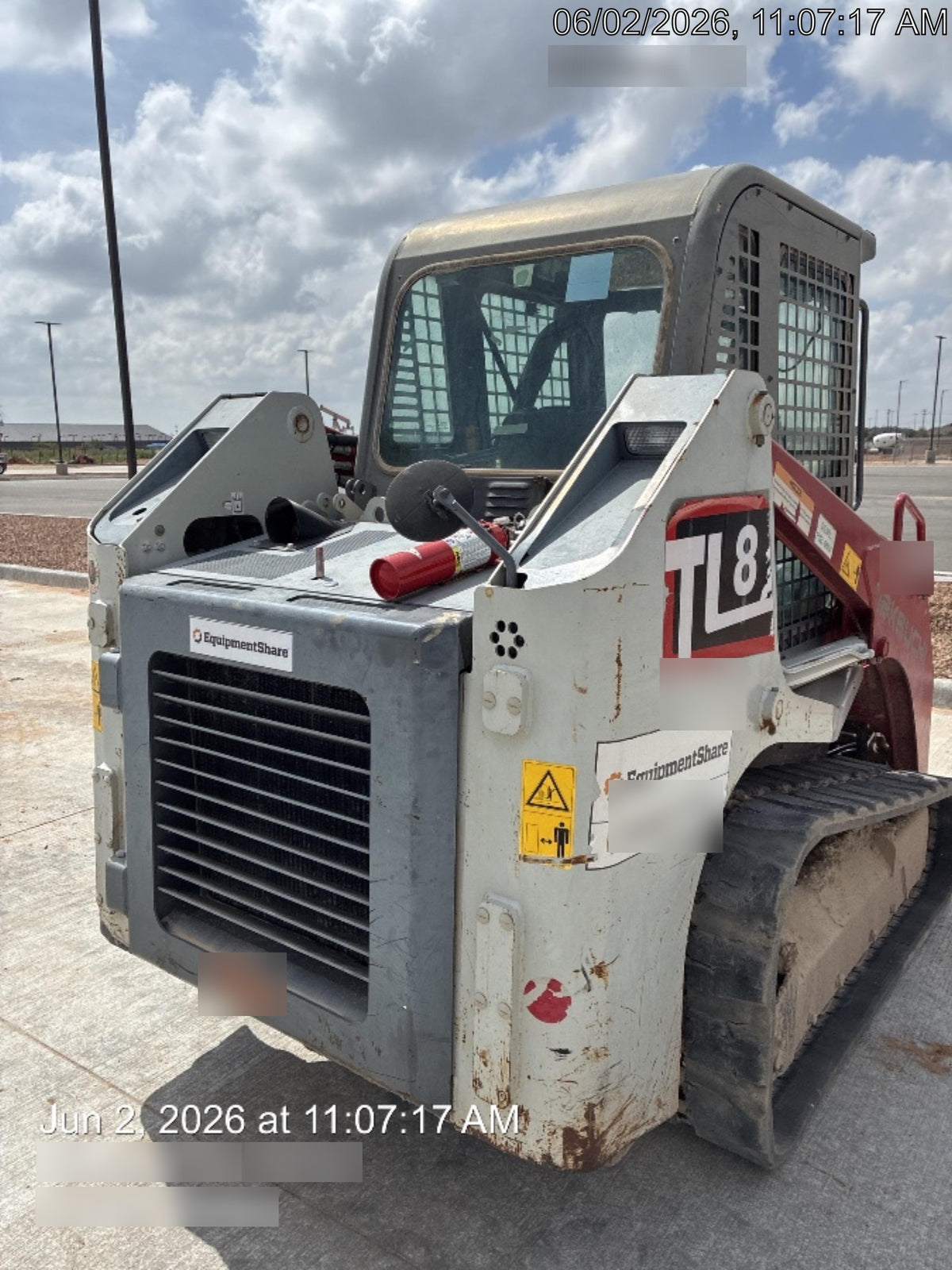 2019 Takeuchi TL8 Cab, Heat/AC, Defroster, 15" Wide Rubber Tracks, Back-up Alarm, Front & Rear Working Lights, Auxiliary Hydraulics, Two-Speed Travel, Electronic Monitoring System, Hydraulic Universal Quick Hitch 76" HD Dirt Bucket with 8 Teeth, 20.3 cubic feet Capacity
