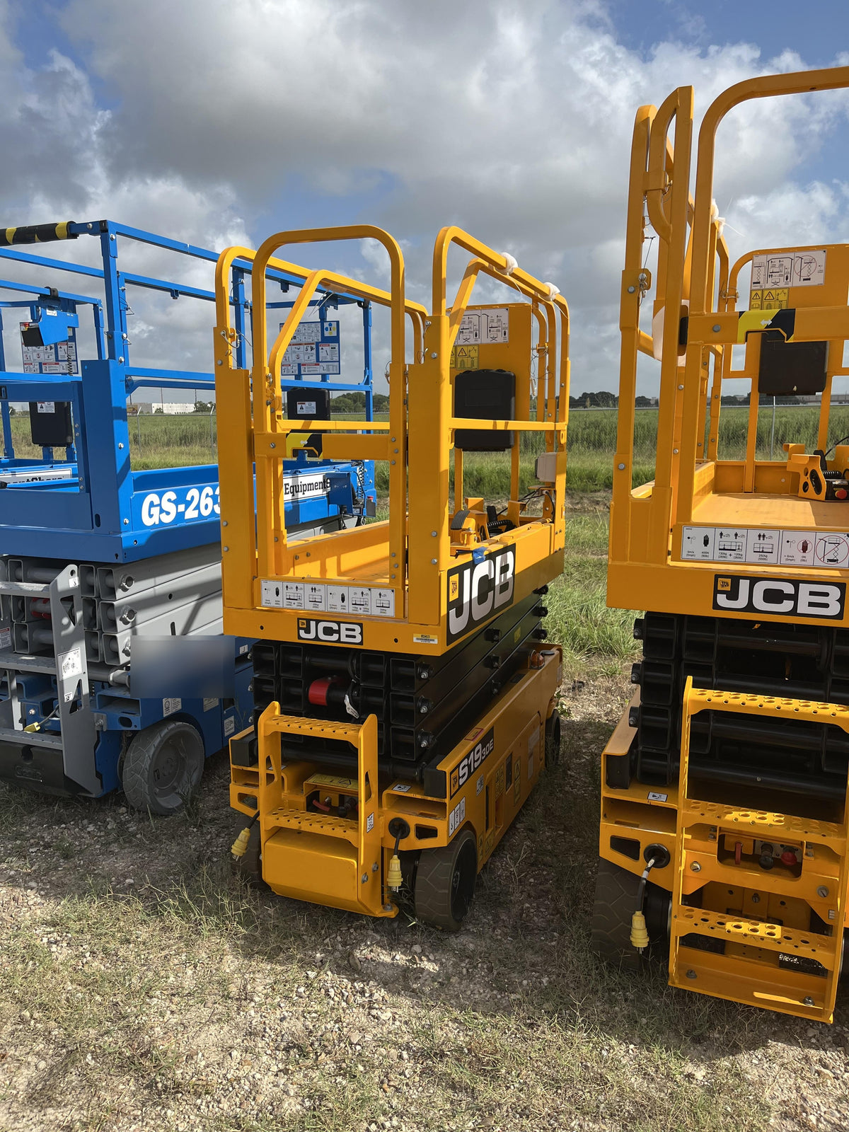 2023 JCB S1930E
