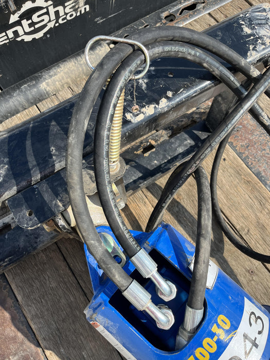 2023 AUGER TORQUE 3300-30