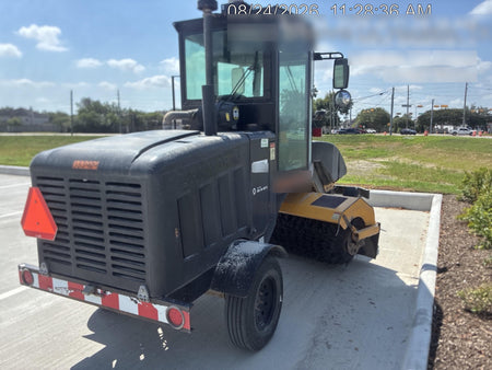 2023 LAYMOR SM450